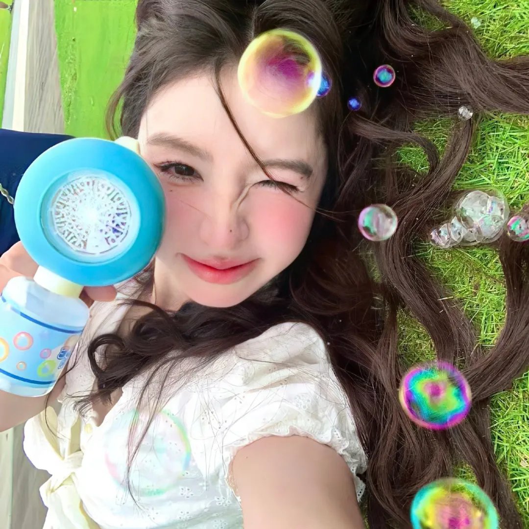 一个女孩的眼泪