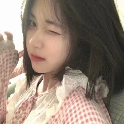 玉女弄璋